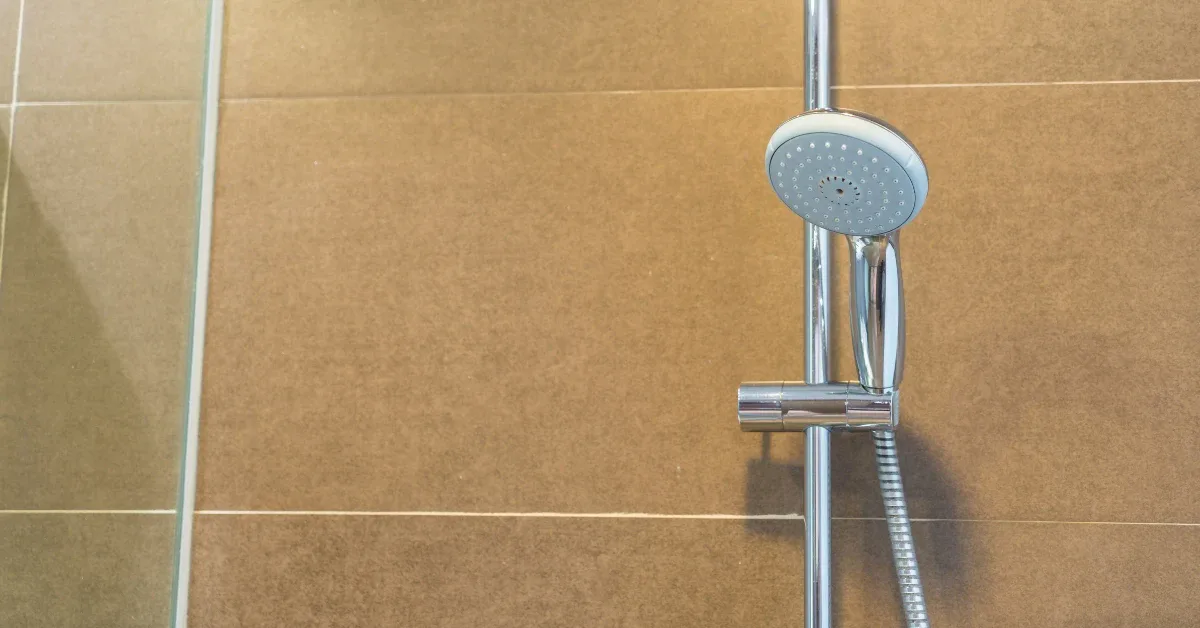 Do Landlords Provide Shower Rods