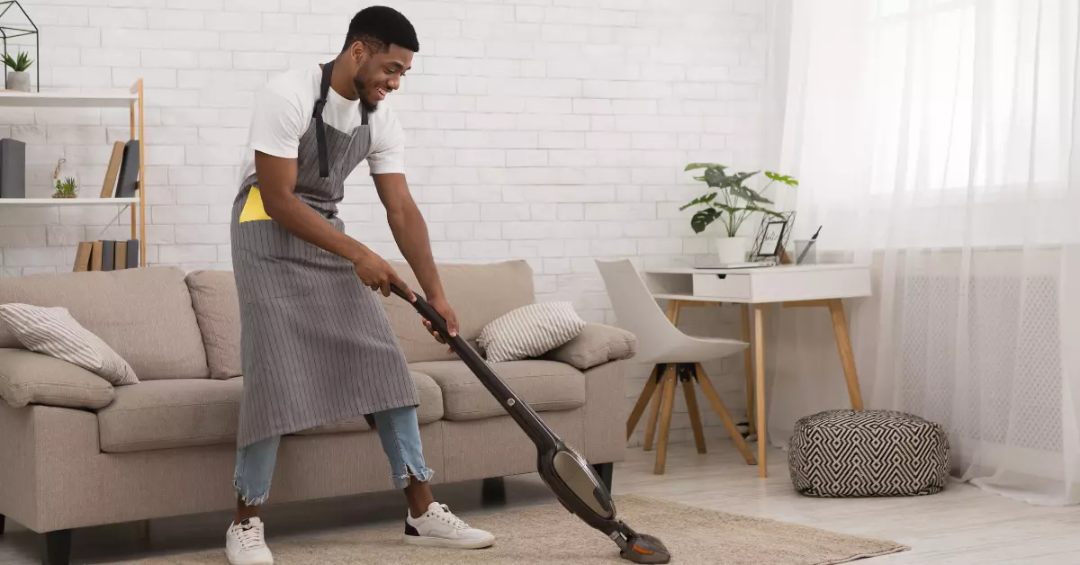 Do Tenants Have to Clean When Moving Out