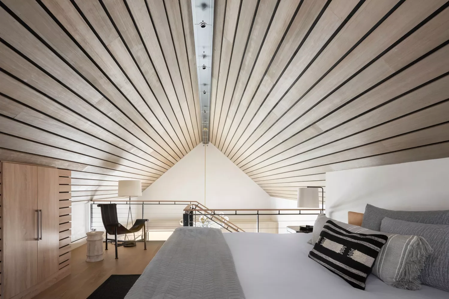 22 Ceiling Design Ideas That Will Transform Your Home This Year Don't Forget About Function