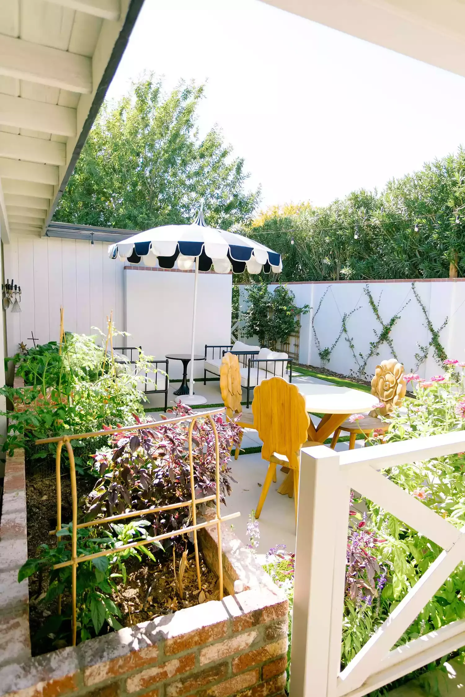 20 Stunning Patio Furniture Ideas That Transform Your Outdoor Space 5 Don