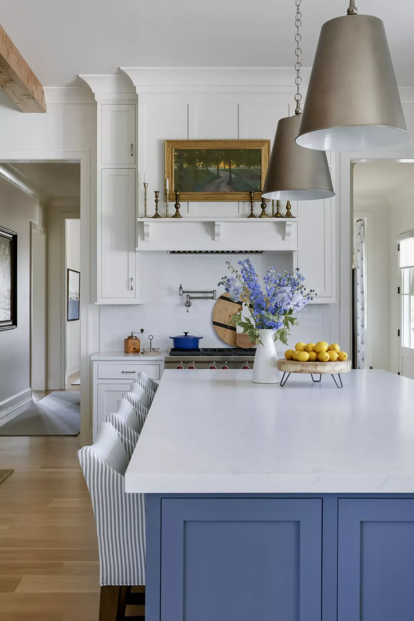 32 Modern Farmhouse Kitchen Ideas That'll Transform Your Cooking Space Don