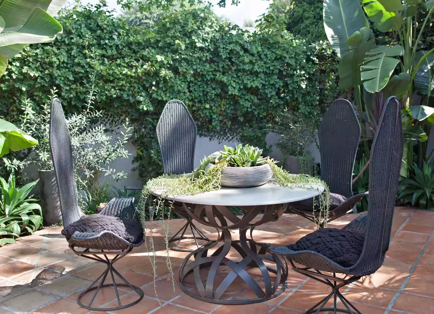 20 Stunning Grass-Free Backyard Designs That Create Lush Outdoor Retreats 13 Don