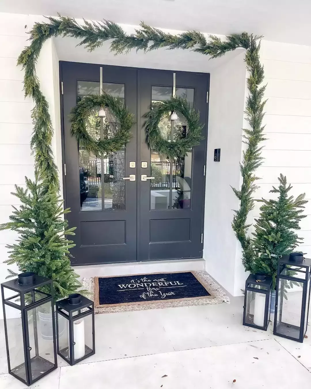 30 Christmas Door Decorating Ideas That Create Masterpieces Double Door Wreaths