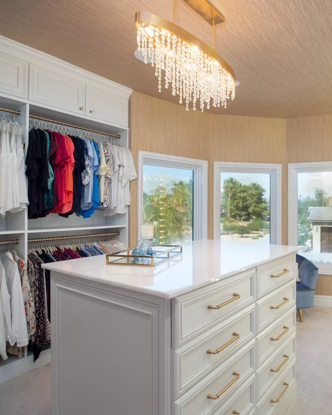 23 Walk-In Closet Island Ideas That Will Transform Your Dressing Room Double Dresser Drawers