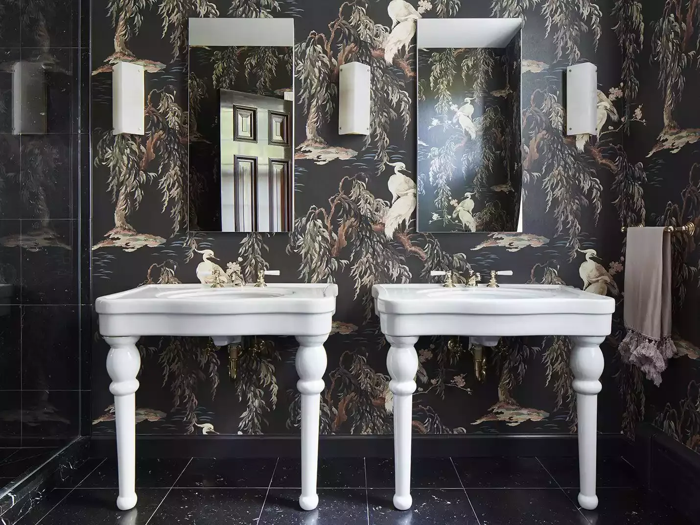 20 Vintage-Inspired Bathroom Designs That Bring Timeless Character to Your Home 12 Double Up