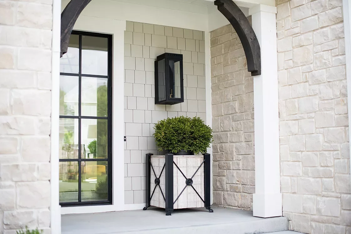 20 Stunning Front Porch Column Designs to Transform Your Home's Curb Appeal 20 Draw the Eye Upwards With an Arch
