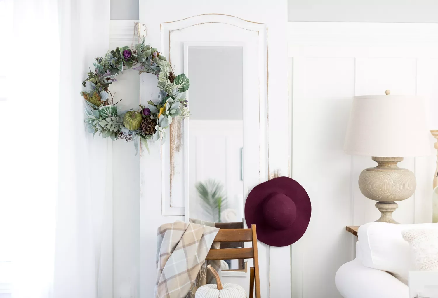66 Beautiful Fall Wreath DIY Ideas to Welcome Autumn Into Your Home 15 Dried Floral Wreath DIY