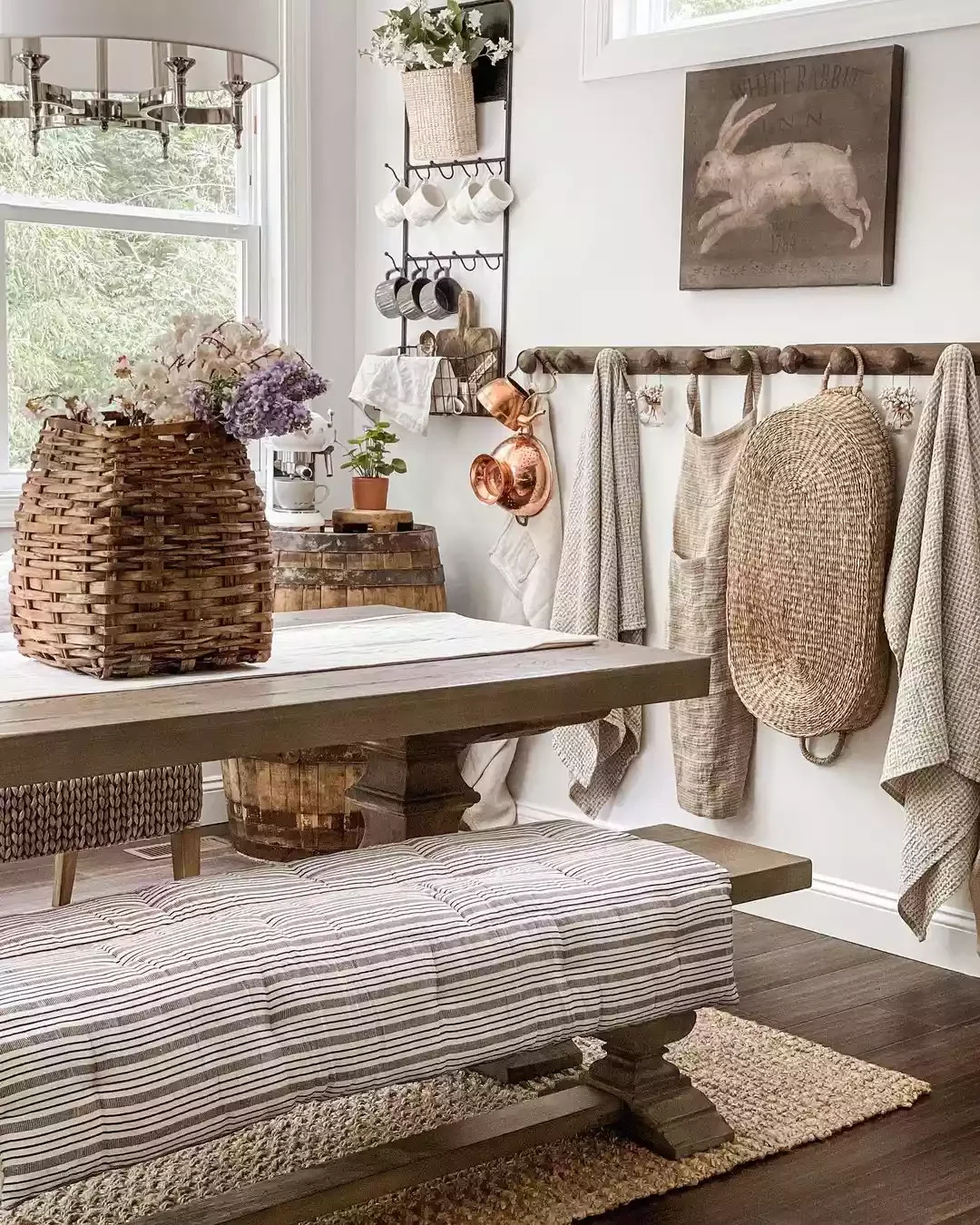 68 Charming Farmhouse Kitchen Ideas That Never Go Out of Style Durable Jute Rug