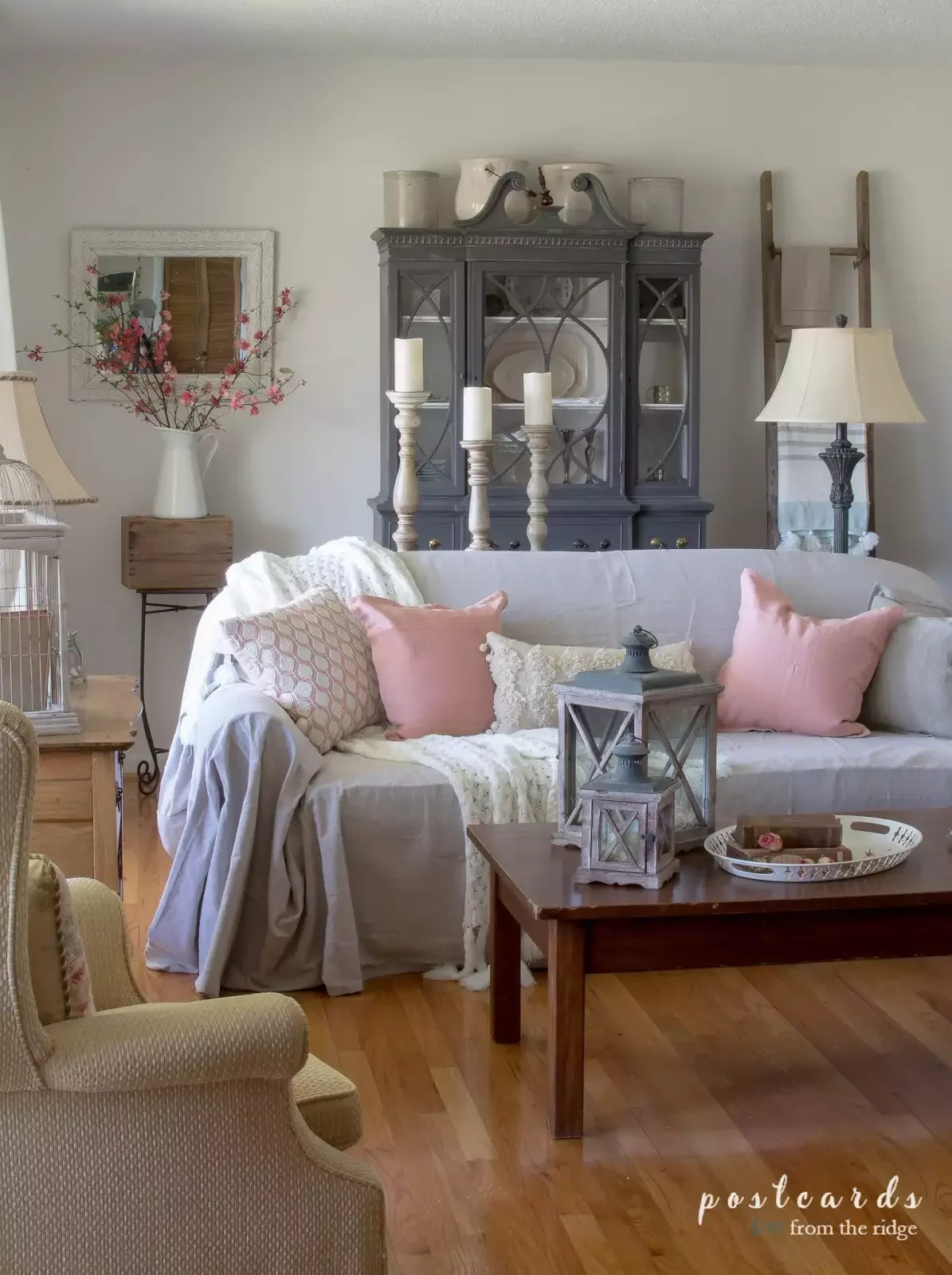 20 Creative DIY Sofa Cover Ideas to Transform Your Living Space 13 Easy Sofa Slipcover
