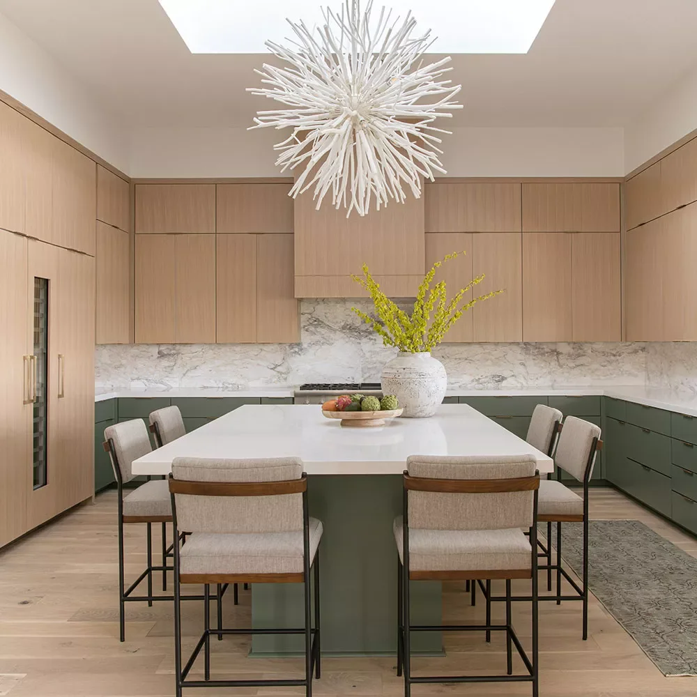 12 Smart Designer Strategies to Make Your Dining Room Look Spacious and Bright Eat-In Kitchen Island