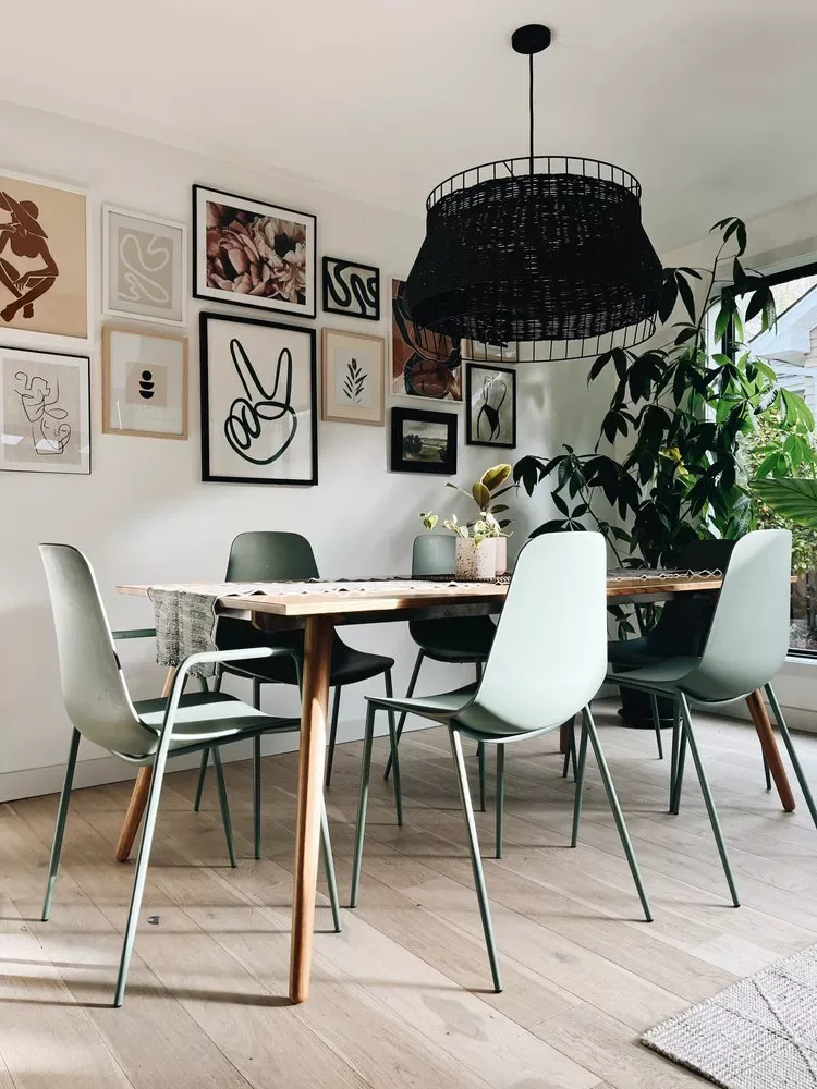 20 Bohemian Decor Ideas to Transform Your Home Into a Relaxing Haven 10 Eclectic Boho Style Dining Room
