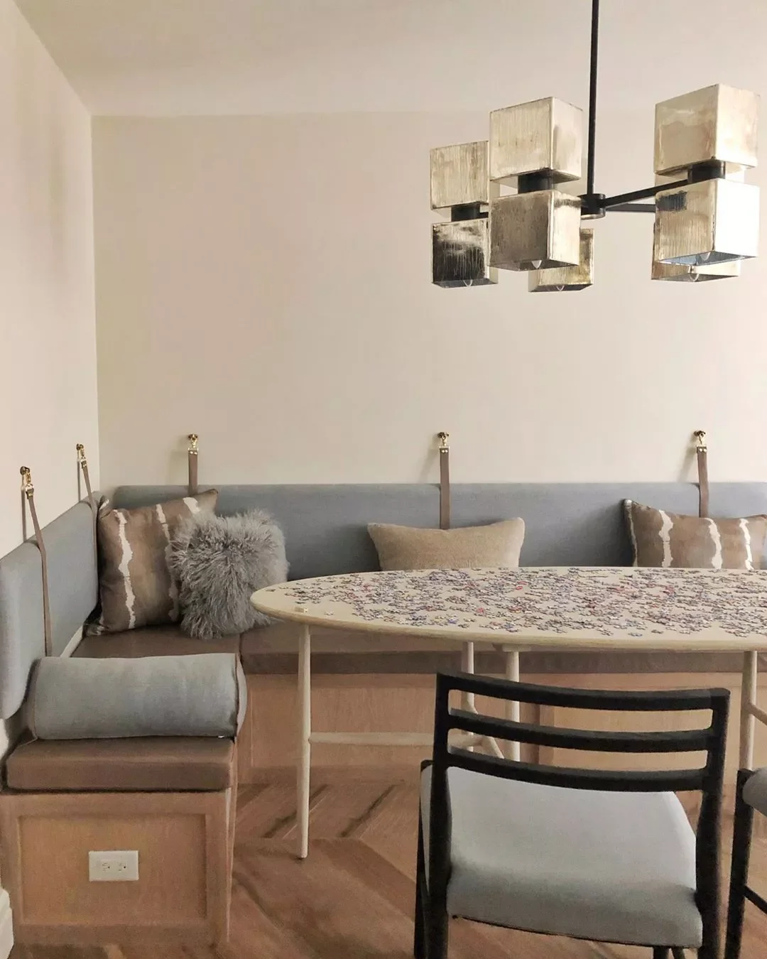 27 Contemporary Dining Room Ideas That'll Transform Your Space Eclectic Modern Dining Room
