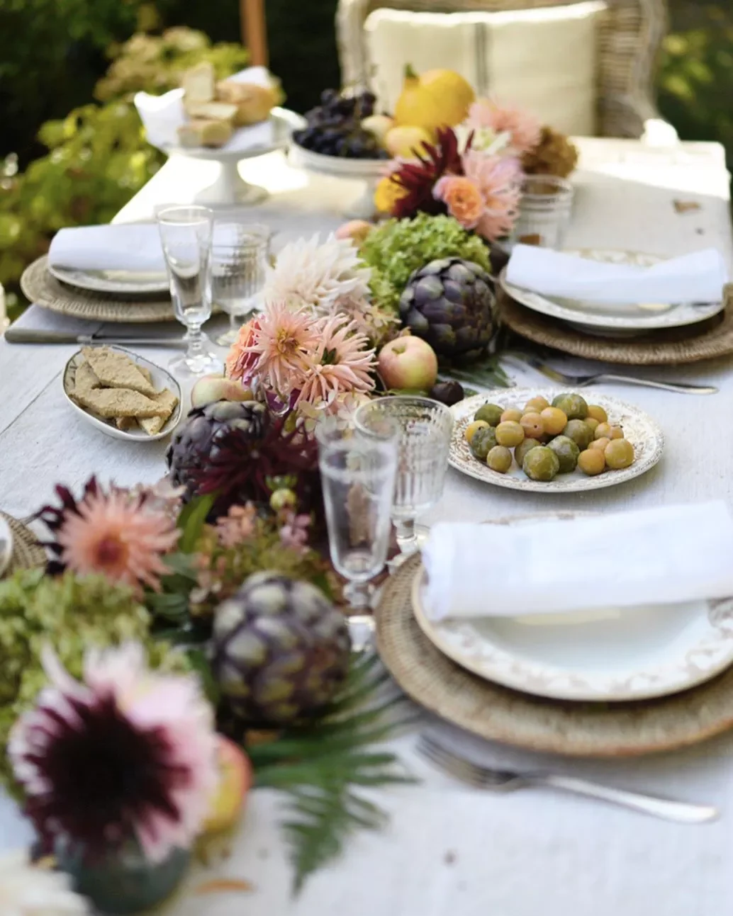 62 Stunning Thanksgiving Table Ideas That Will Wow Your Guests 34 Edible Centerpiece