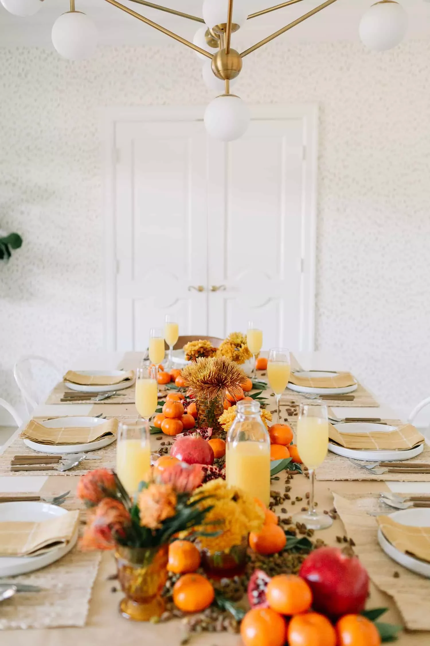 34 Stunning Tablescape Ideas to Transform Your Dining Experience All Year Long Edible Tablescape
