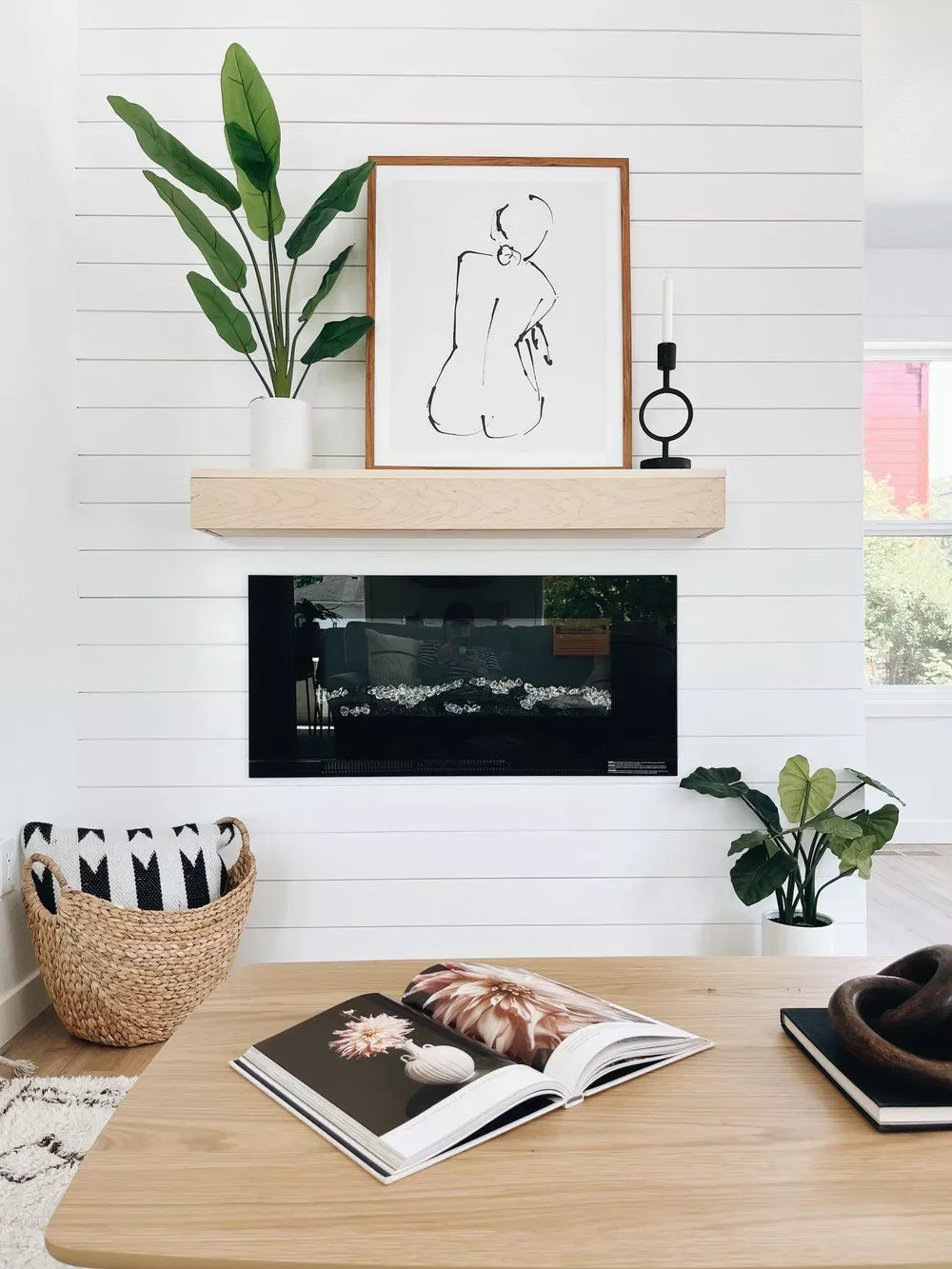 51 Creative Fireplace Mantel Decorating Ideas That Will Transform Your Living Space 8 Edit Your Mantel Display