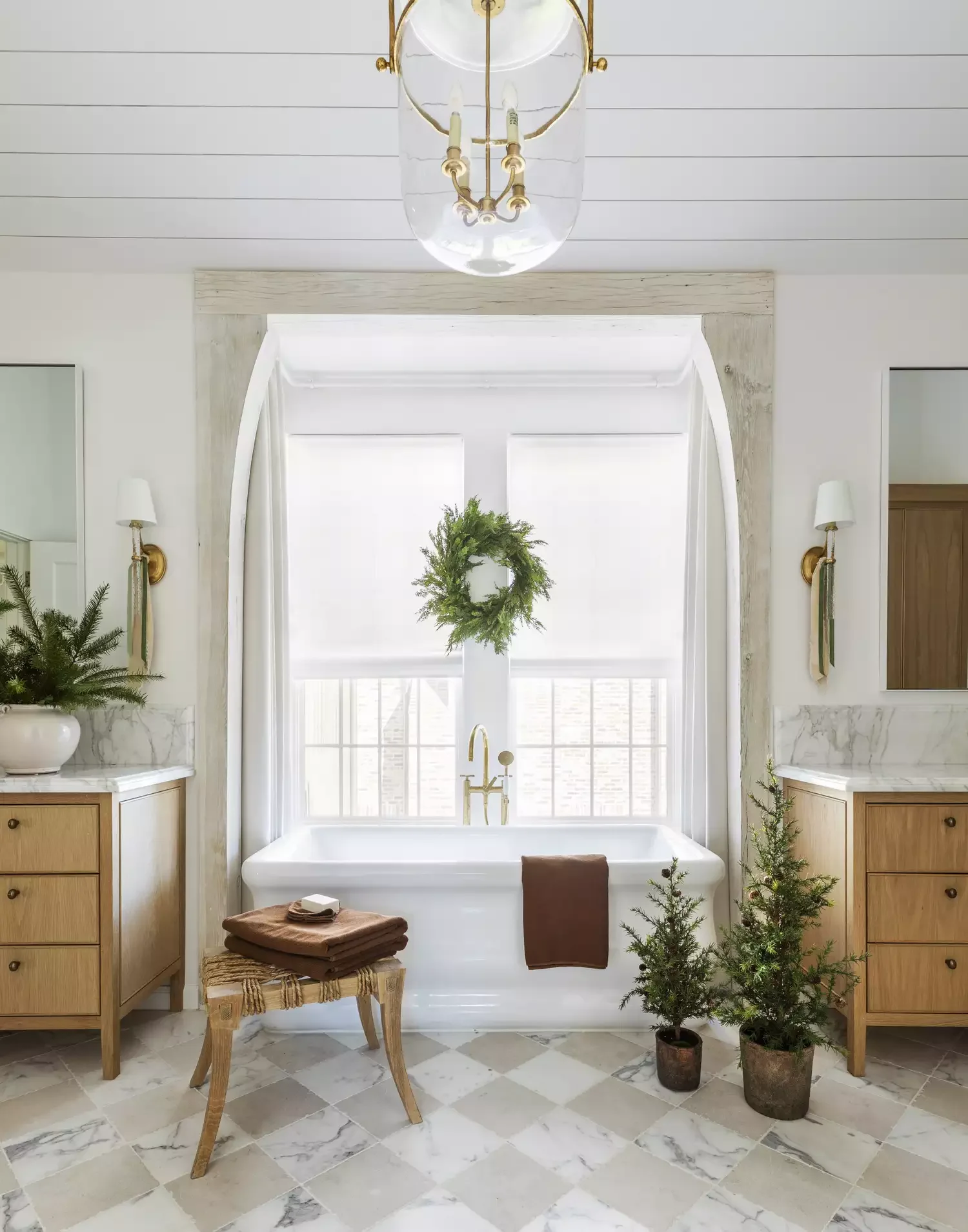 32 Christmas Bathroom Ideas That Create a Holiday Wonderland Elevate With Simple Greenery