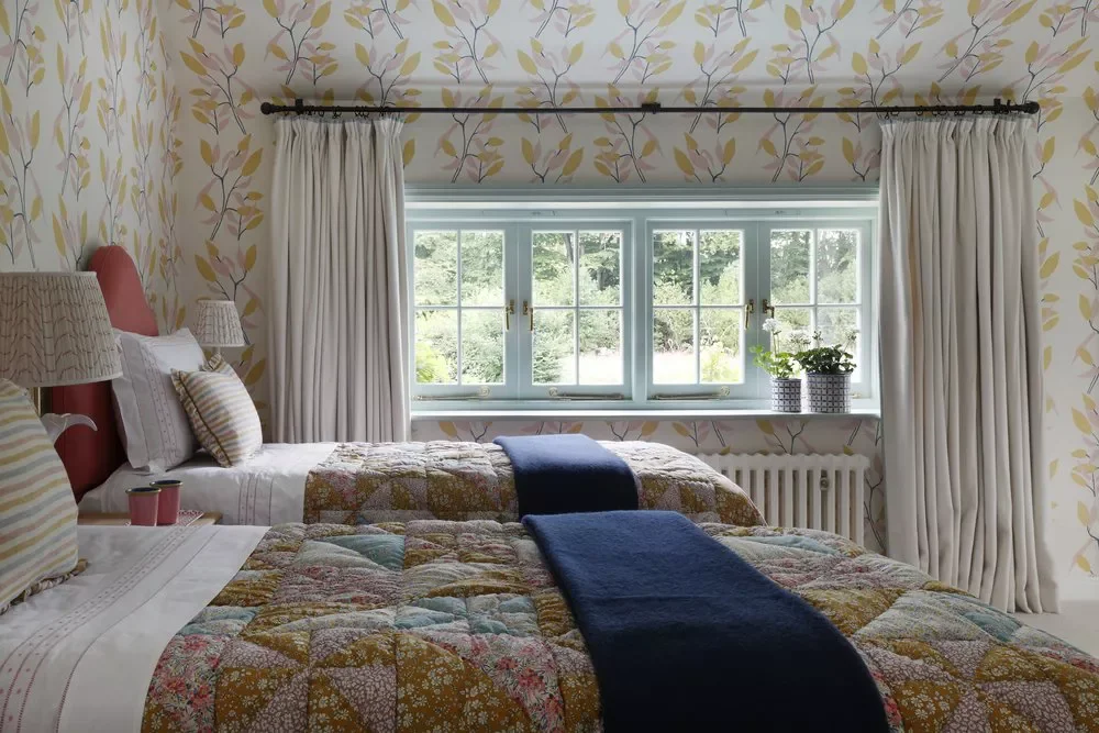 32 Bold Maximalist Bedroom Ideas for Design Lovers Who Embrace the More-Is-More Philosophy 26 Elevate the Guest Room
