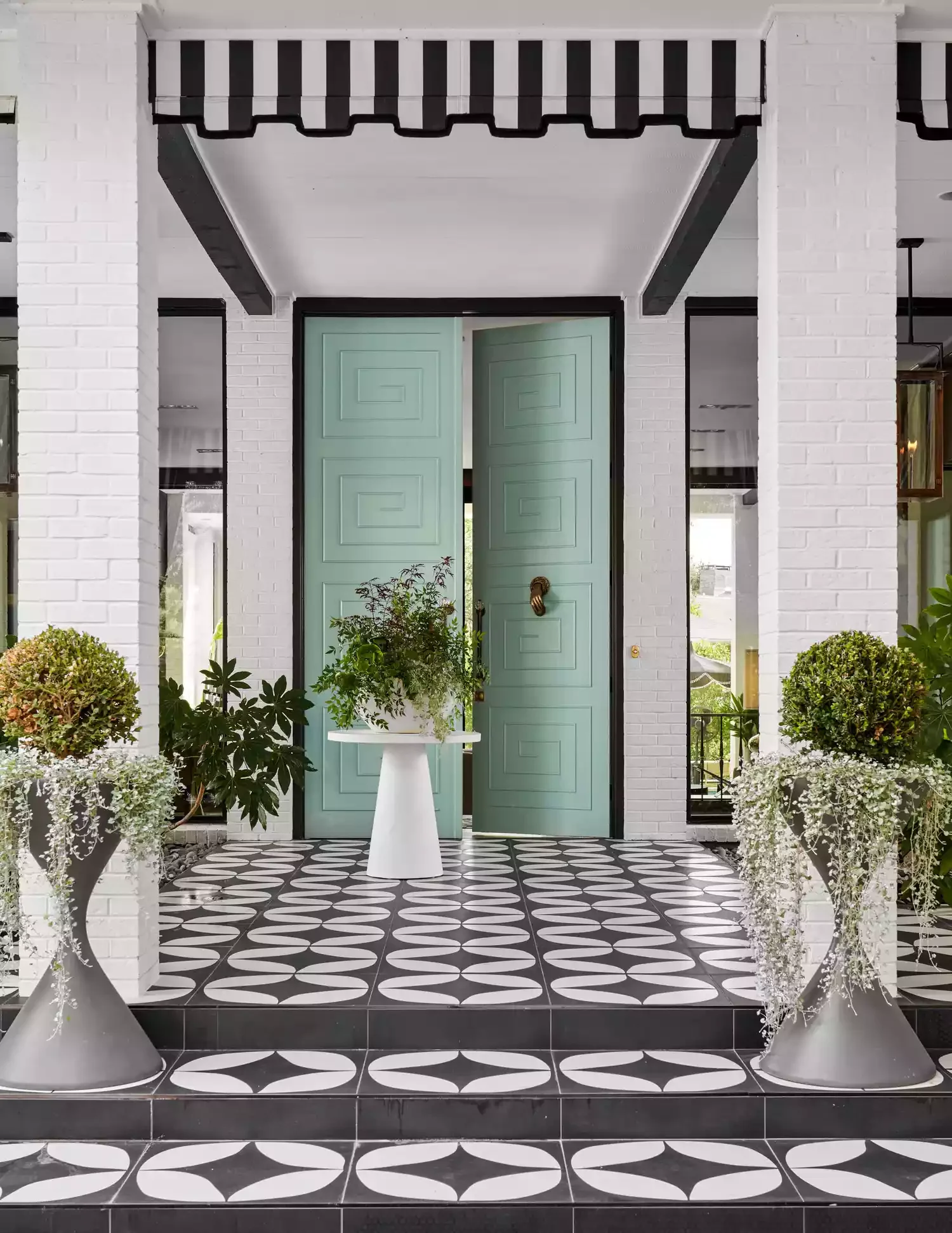 62 Warm and Inviting Front Porch Design Ideas That Welcome Everyone Home 25 Embrace Color and Pattern