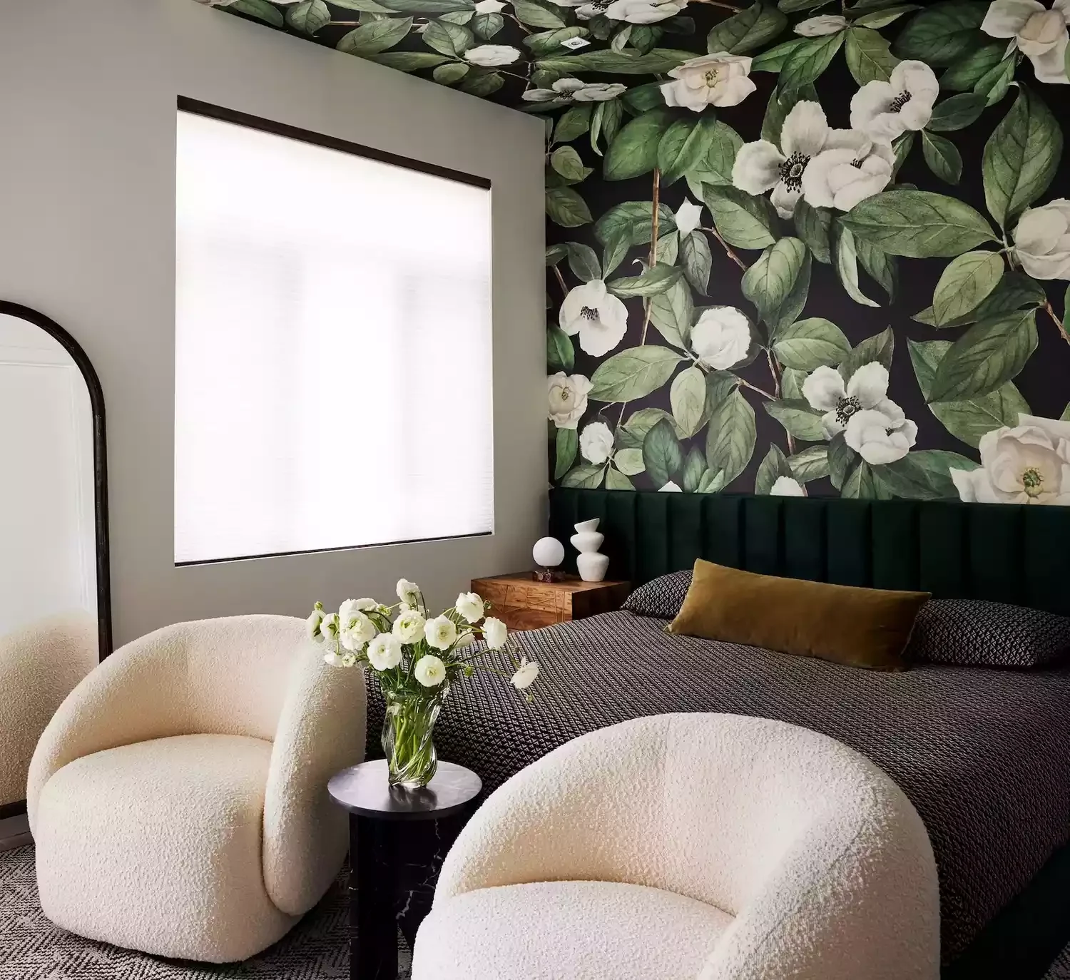 77 Bedroom Design Ideas That Perfectly Balance Personal Style and Sophistication Embrace Dark Florals