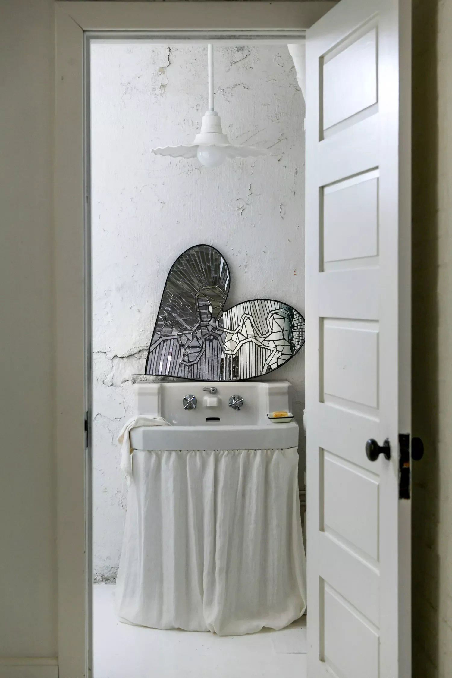 27 Creative Basement Bathroom Ideas That'll Transform Your Lower Level 19 Embrace Imperfections
