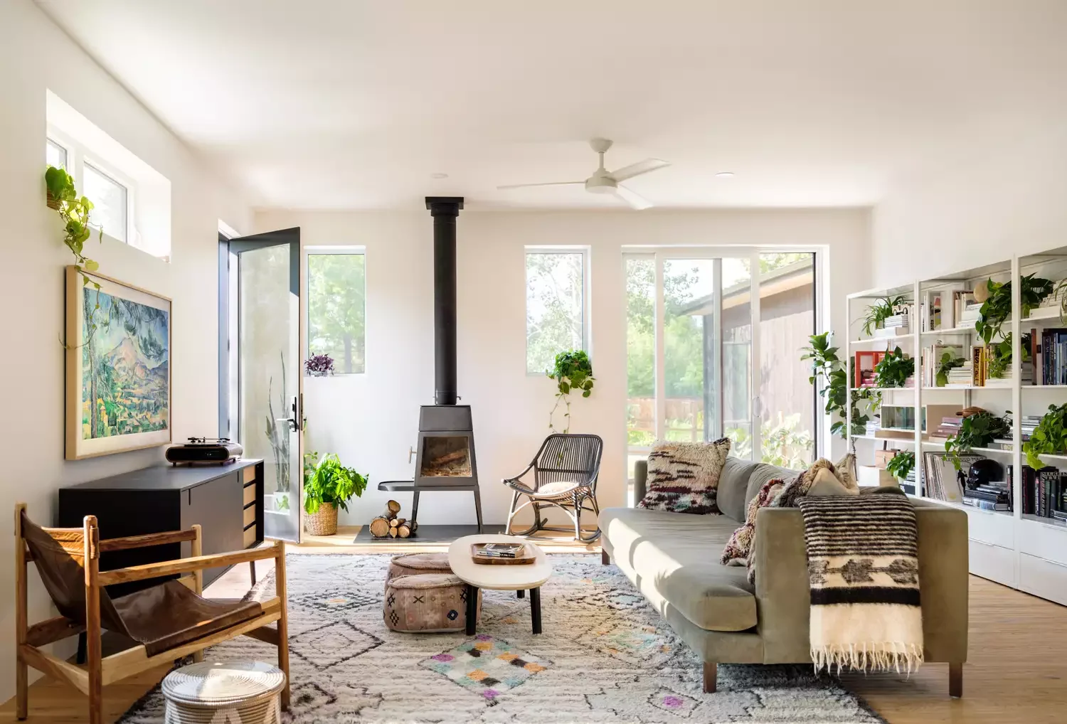 50 Elegant Living Room Ideas That Feel Warm and Inviting 46 Embrace Natural Light