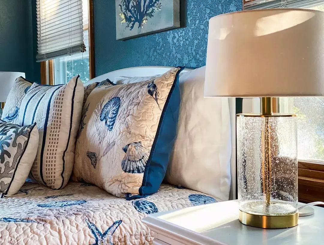 35 Stunning Beach-Inspired Bedroom Ideas That'll Transform Your Space 14 Embrace Ocean-Like Elements