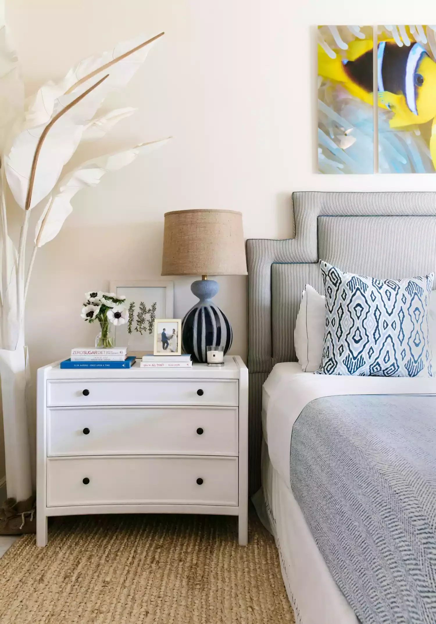 28 Timeless Preppy Home Decor Ideas That Transform Every Space 9 Embrace a Modern Look