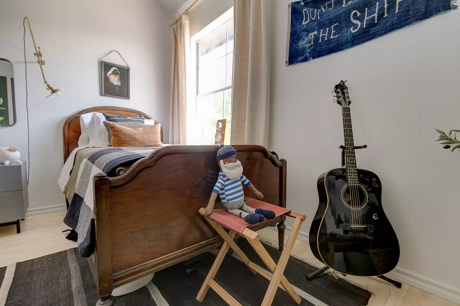 52 Amazing Boys' Bedroom Ideas That Will Make Parents Smile Too 25 Embrace a Nautical Theme