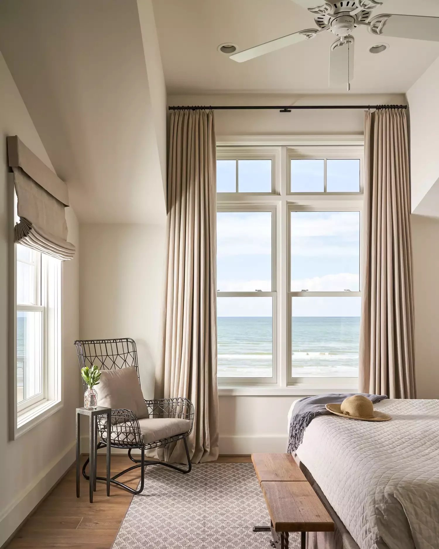 31 Luxurious Bedroom Design Ideas That Transform Your Space Into a Five-Star Retreat 28 Embrace the Scene Outside