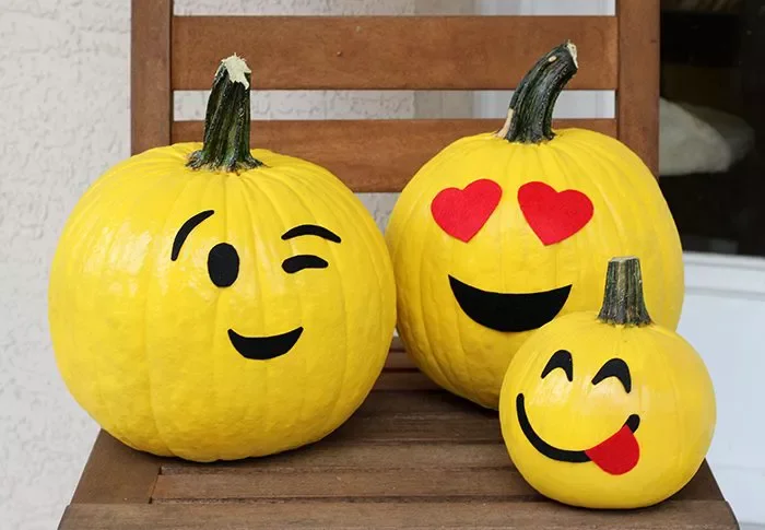 90 Creative Halloween Pumpkin Decorating Ideas to Try This Season 43 Emoji Pumpkin