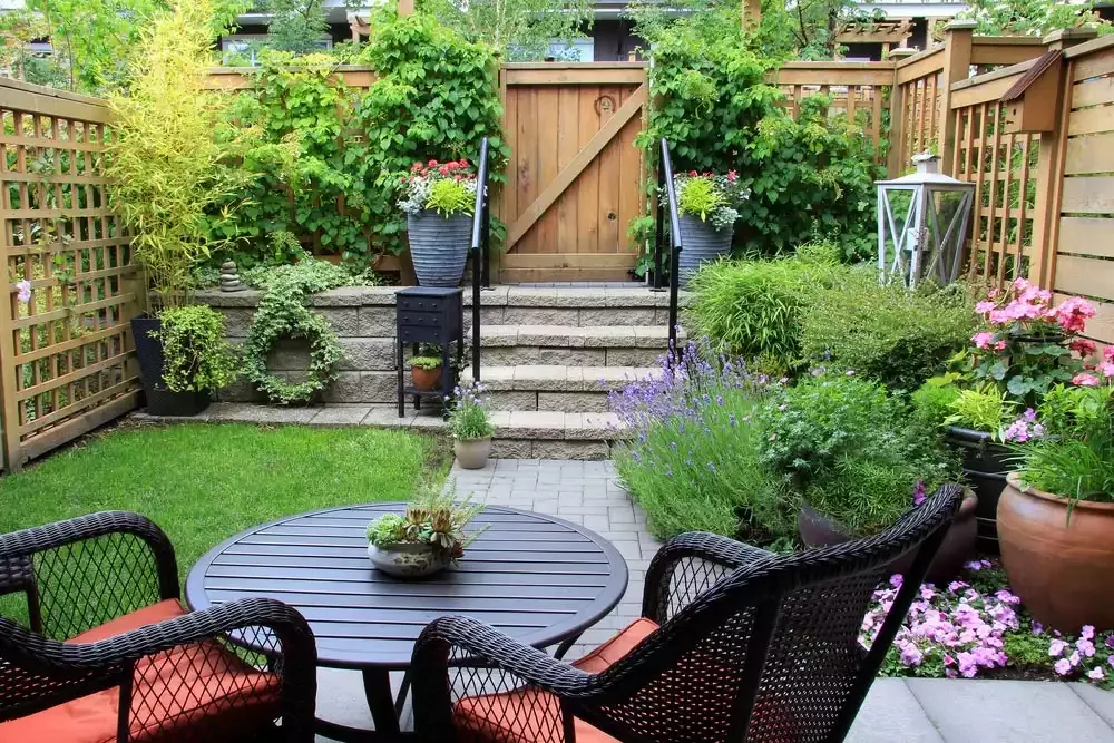 23 Creative Garden Design Ideas That Will Transform Your Outdoor Space Enclosed Garden