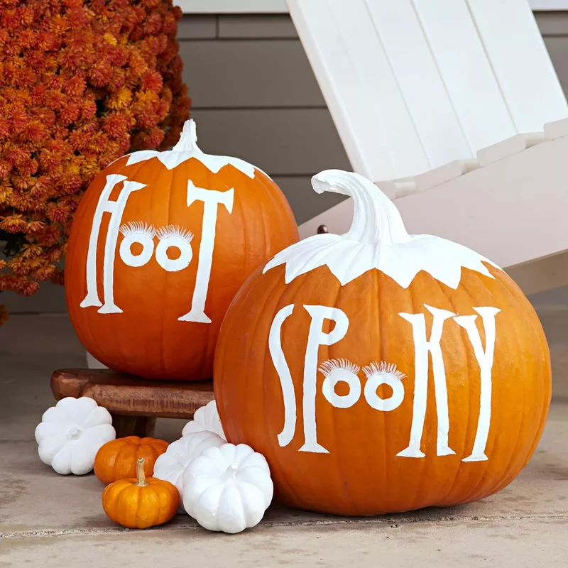 46 Creative Pumpkin Painting Ideas for Fall Home Decor 3 Eyelash Painted Pumpkin