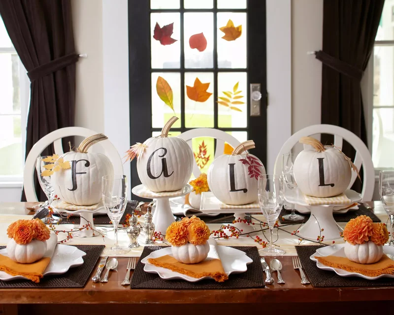 46 Creative Pumpkin Painting Ideas for Fall Home Decor 23 Fall Centerpiece Pumpkins
