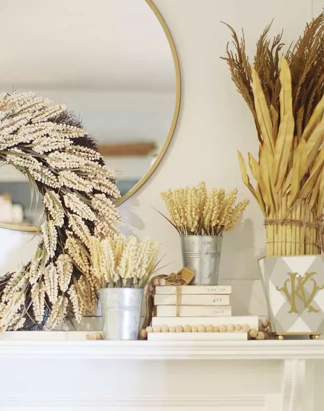 33 Autumn Living Room Ideas That'll Make Your Space Feel Incredibly Cozy 22 Fall Harvest Wreath