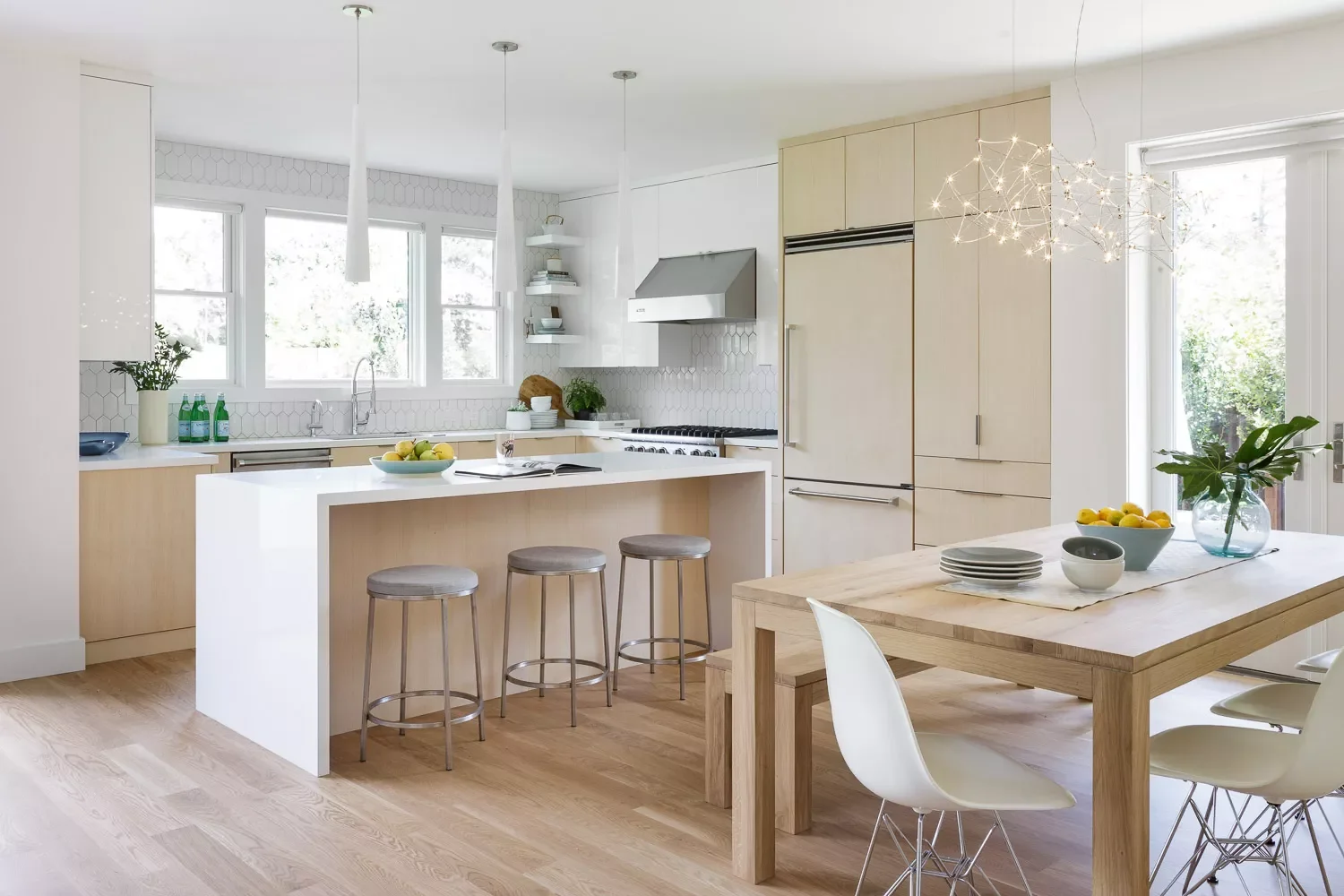 39 Modern Kitchen Design Ideas That Transform Your Home Family-Friendly Contemporary Kitchen