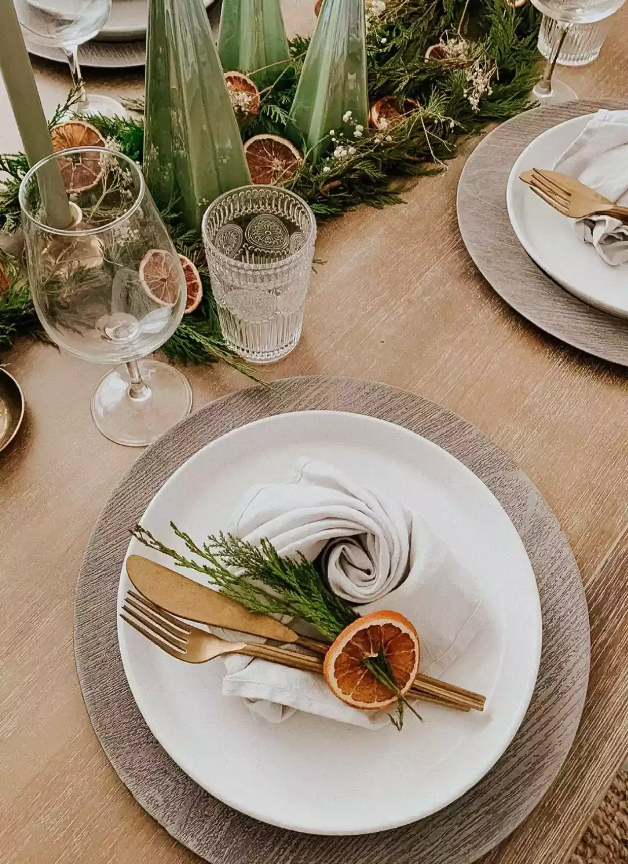 14 Stunning Christmas Napkin Folding Techniques to Transform Your Holiday Table 2 Fancy Napkin Christmas Twirl