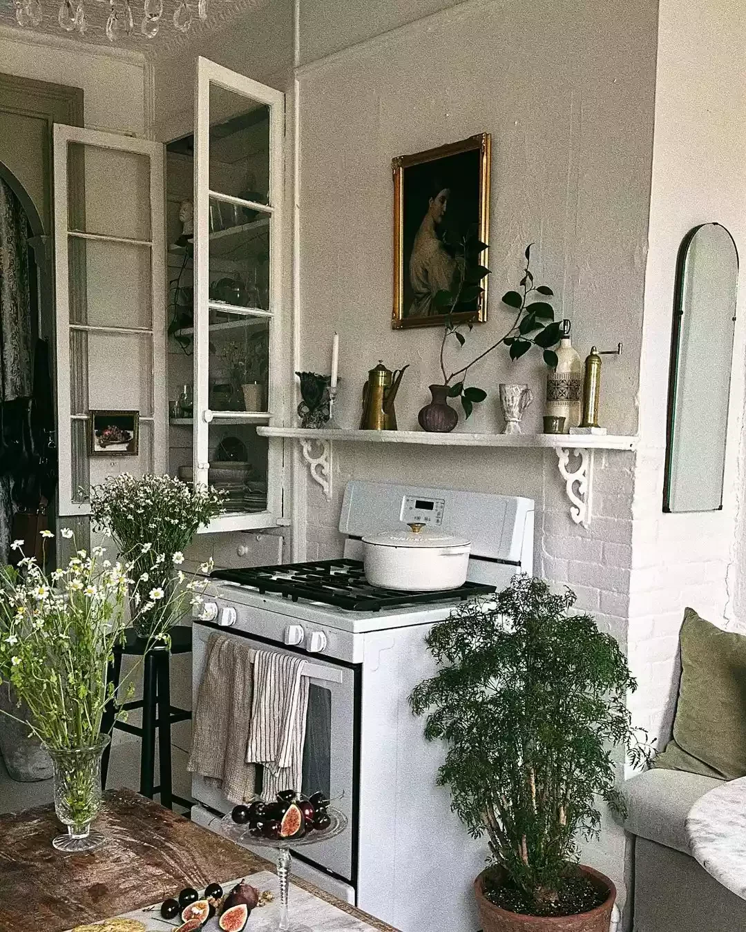 68 Charming Farmhouse Kitchen Ideas That Never Go Out of Style Farmhouse Kitchen With Greenery