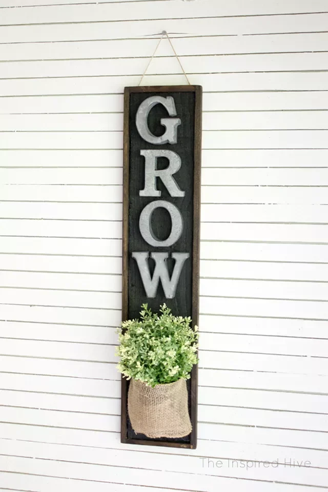 30 Creative DIY Wall Planter Projects to Transform Your Space Farmhouse Wall Planter