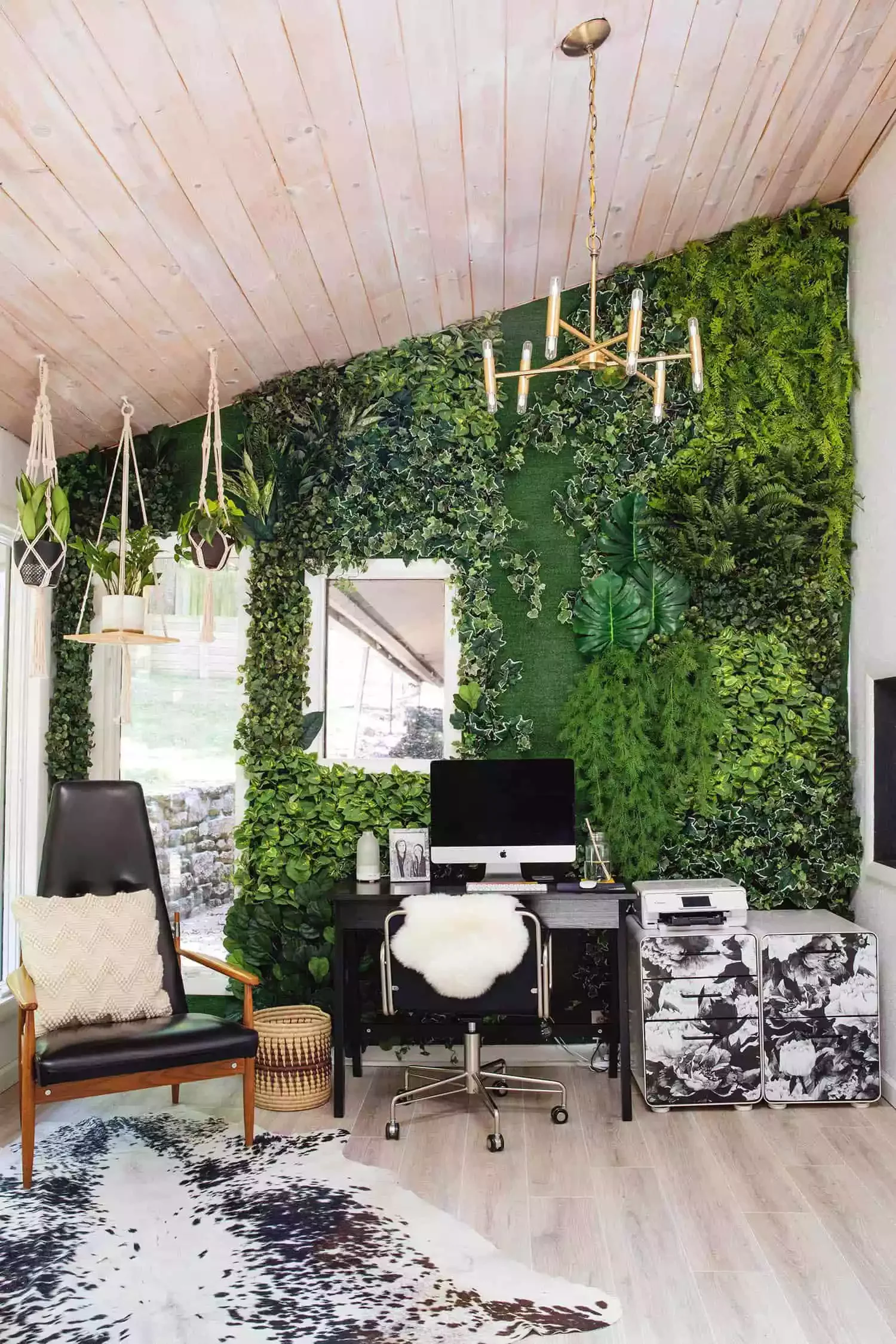 26 Stunning Plant Wall Ideas That'll Transform Your Home Into a Green Paradise 8 Faux Plant Wall