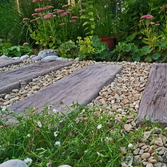 Faux Railroad Edging