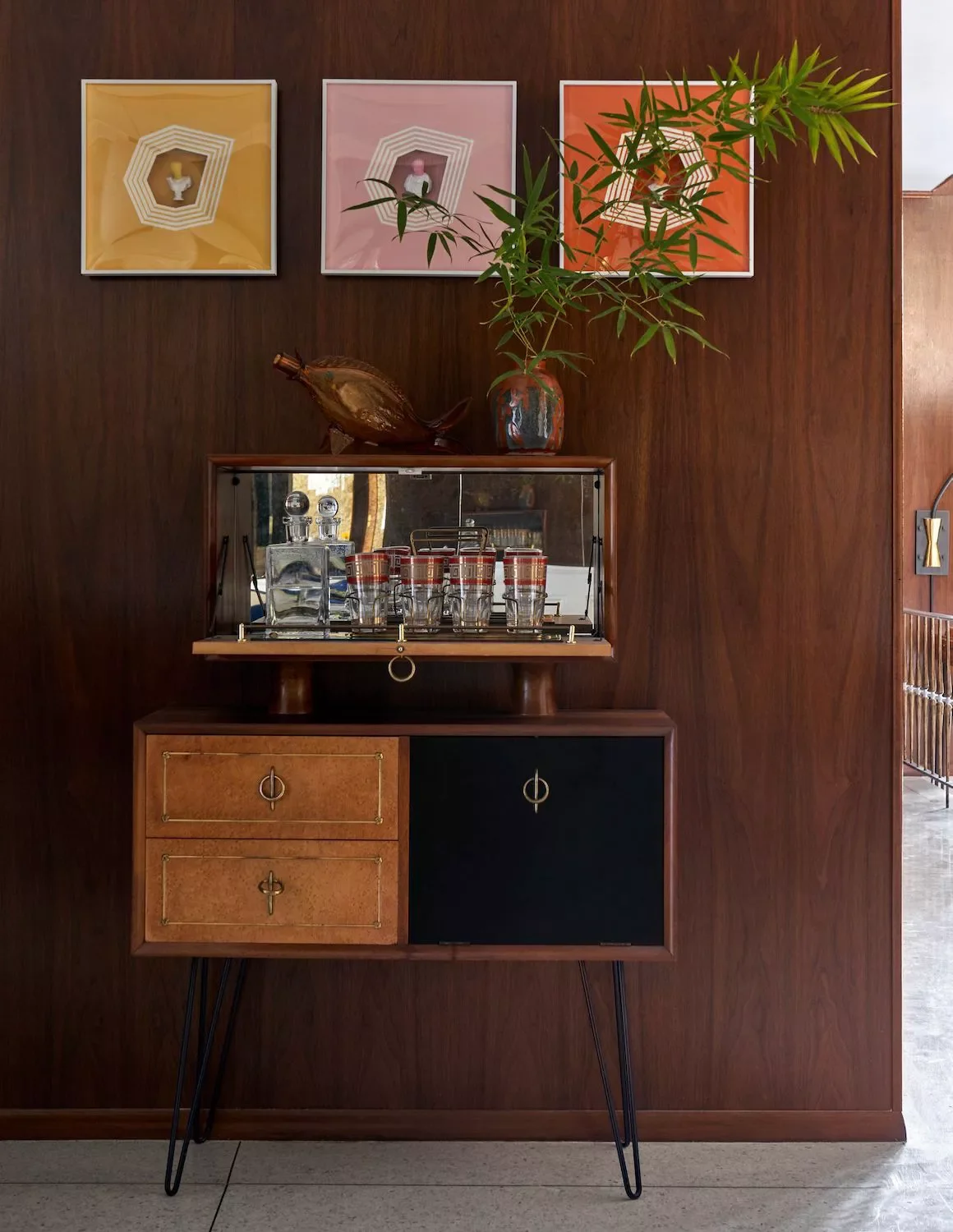 75 Stunning Home Bar Ideas to Transform Your Space Into an Entertainment Haven 34 Favor Vintage Furniture