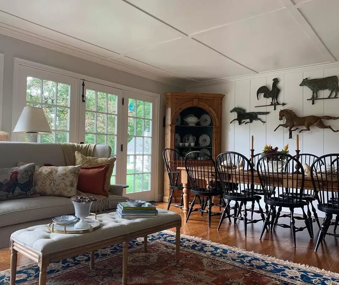 40 Cozy Country Living Room Ideas That Create Instant Warmth 27 Feature Animal Motifs