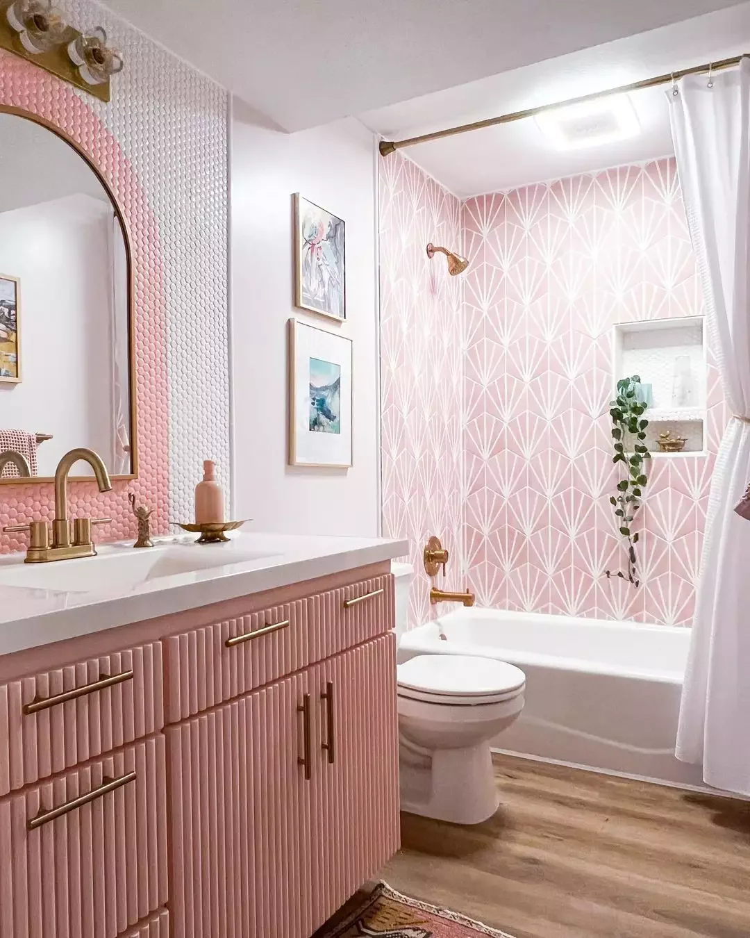 40 Stunning Pink Bathroom Ideas That Balance Playfulness with Elegance 23 Fill Your Space With Pink