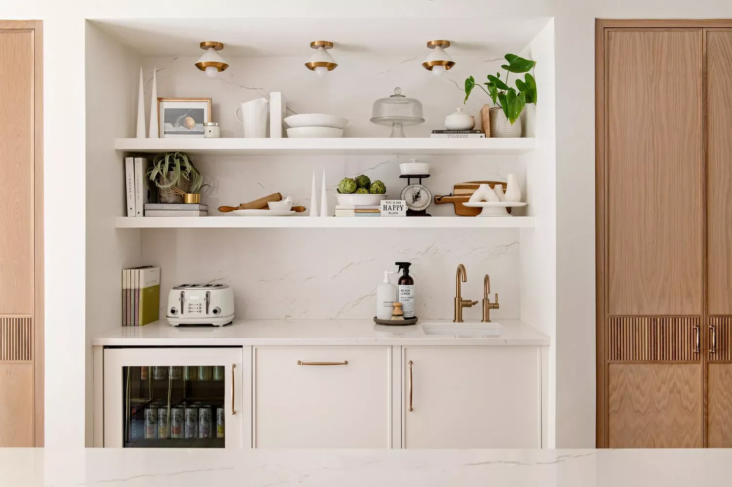 20 Gorgeous Cream Kitchen Cabinet Ideas to Transform Your Space 14 Finish With Bronze