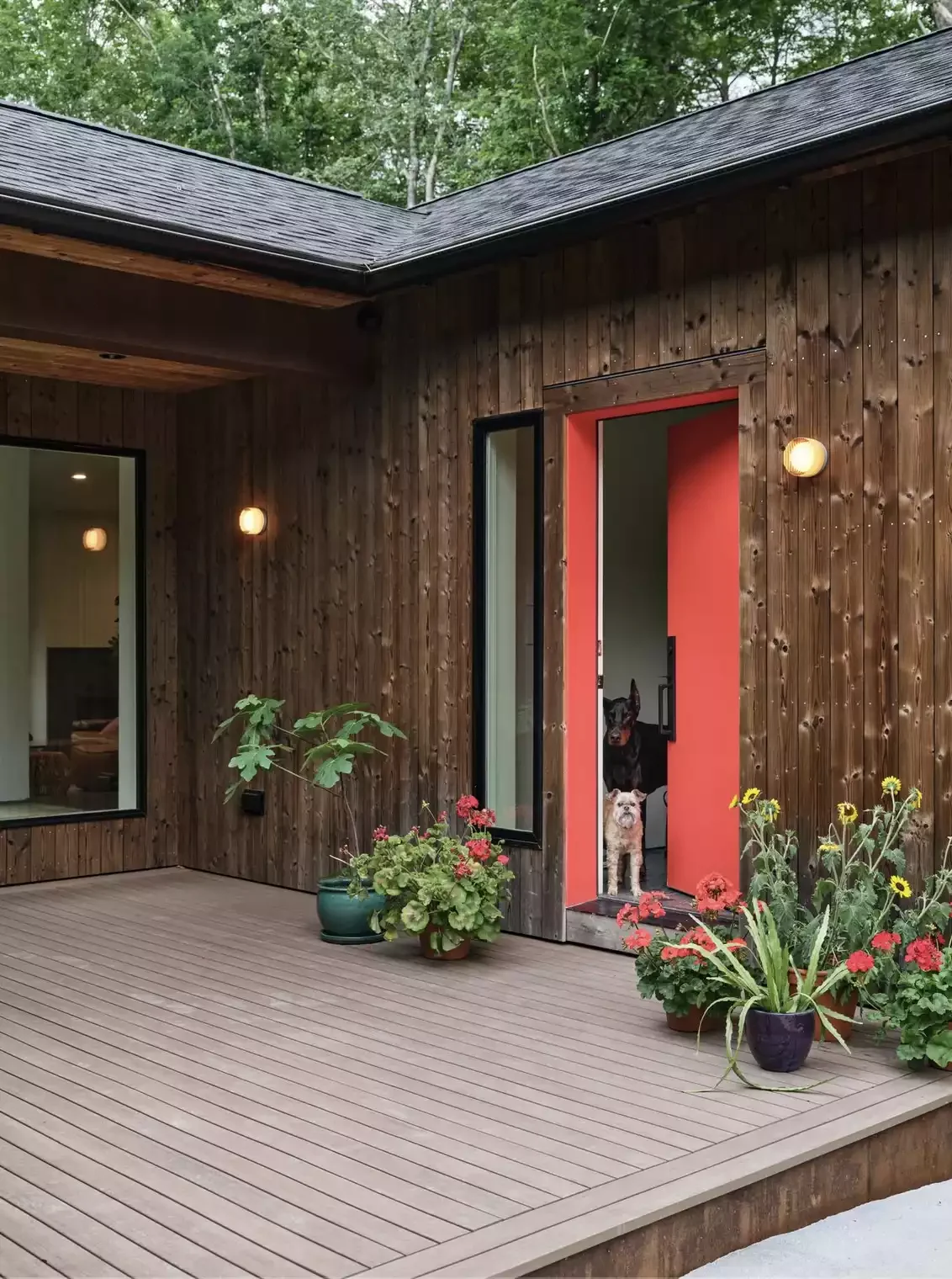 25 Front Patio Ideas That Transform Into an Inviting Haven Finish With Decking