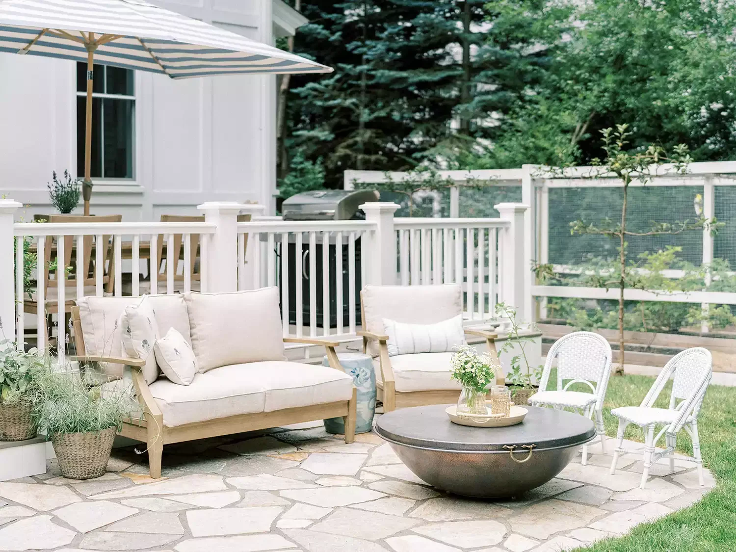60 Stunning Backyard Fire Pit Ideas That Will Transform Your Outdoor Space 31 Fire Pit Coffee Table