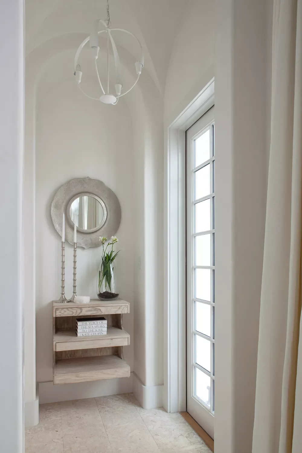 31 Brilliant Small Entryway Ideas That'll Make Your Space Feel Amazing Float a Shelf
