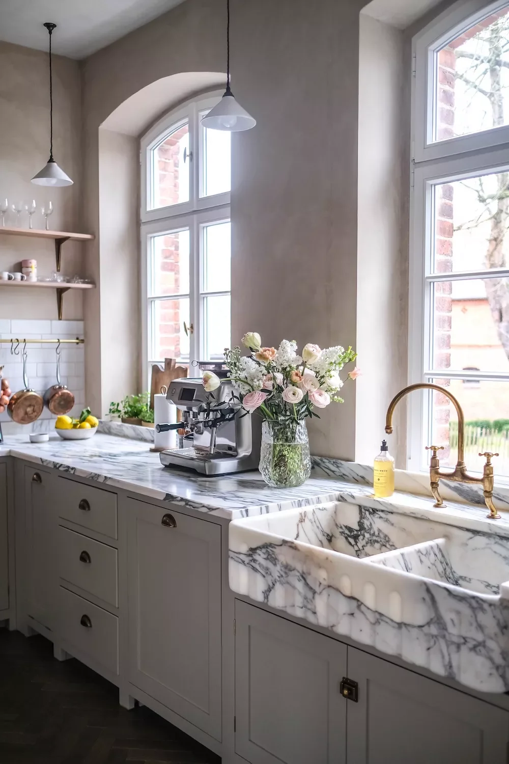 42 Creative Coffee Station Ideas That Will Transform Your Kitchen 35 Floating Coffee Station