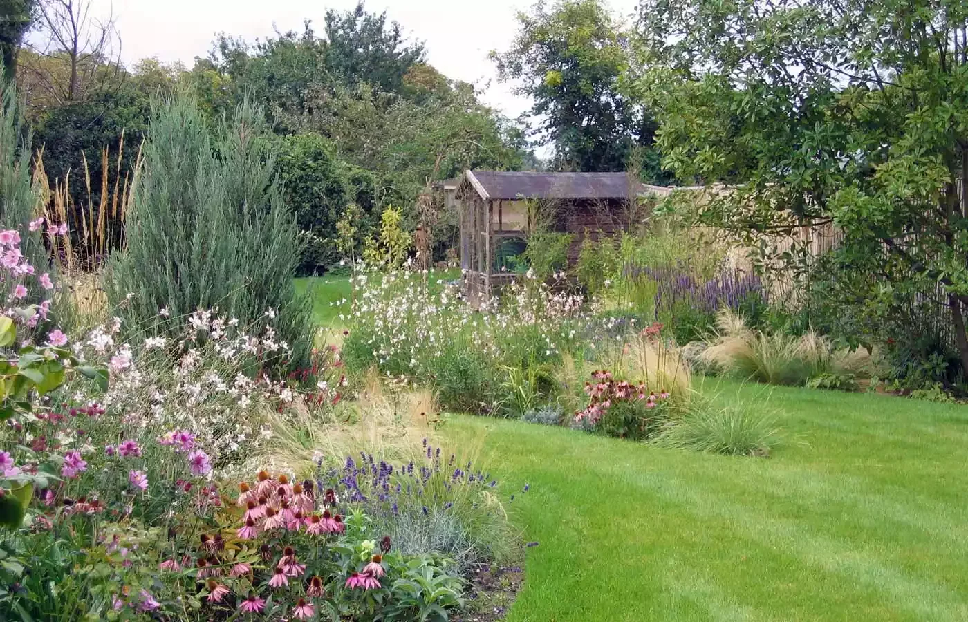 23 Creative Garden Design Ideas That Will Transform Your Outdoor Space Floating Island Gardens