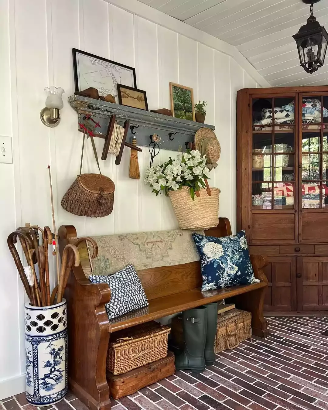 72 Budget-Friendly DIY Home Decor Ideas for Every Skill Level Floating Shelf With Hooks